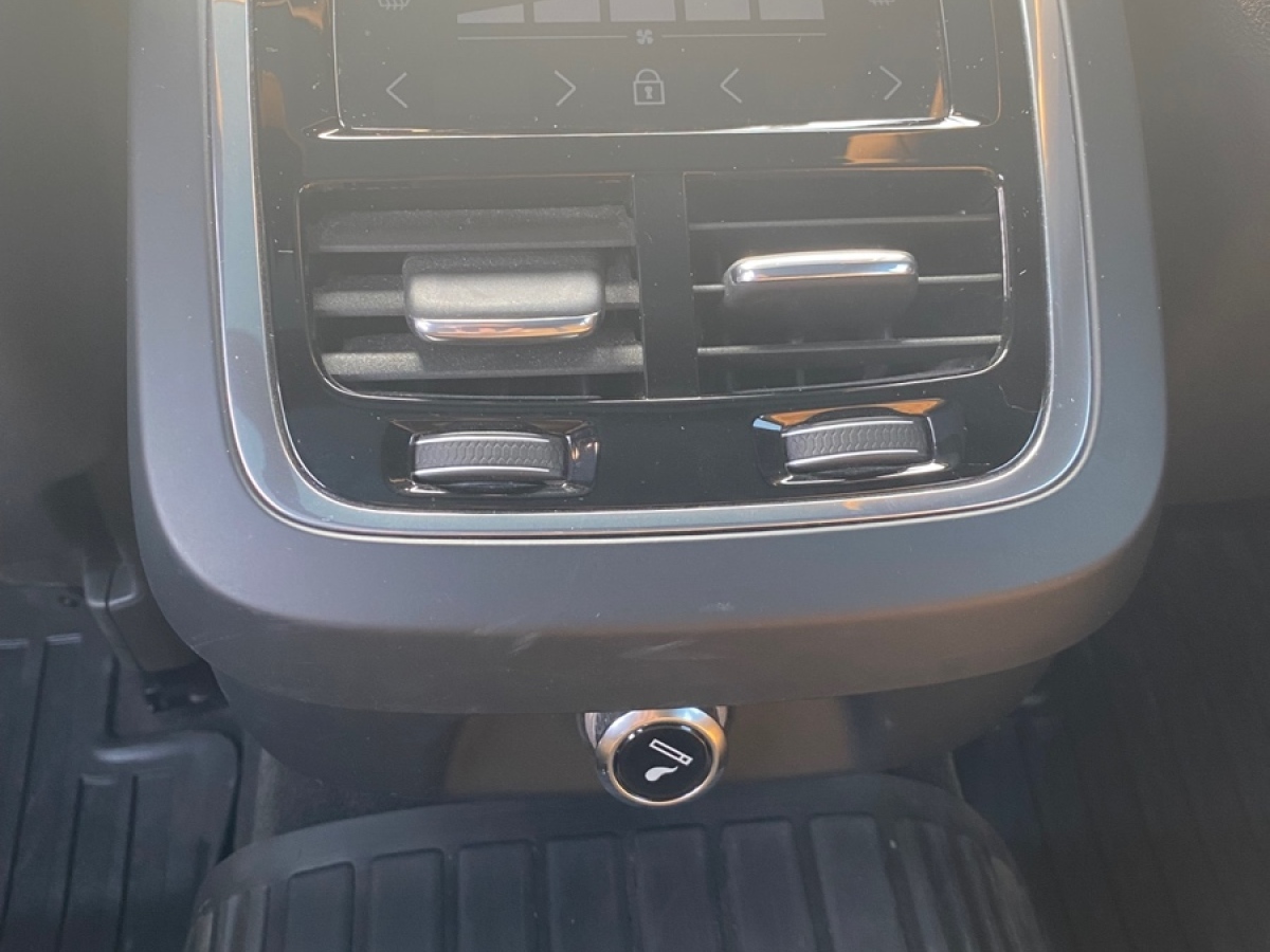 2018年8月沃尔沃 V90  2019款  Cross Country T5 AWD 智远版 国VI