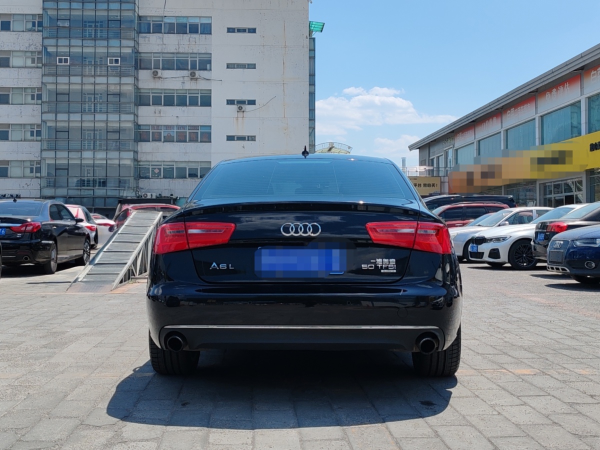 奧迪 奧迪A6L  2012款 50 TFSI quattro 豪華型圖片