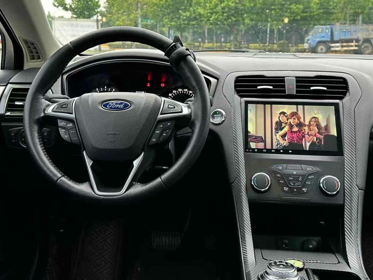 福特 蒙迪歐  2018款  EcoBoost 180 智控豪華型 國VI圖片