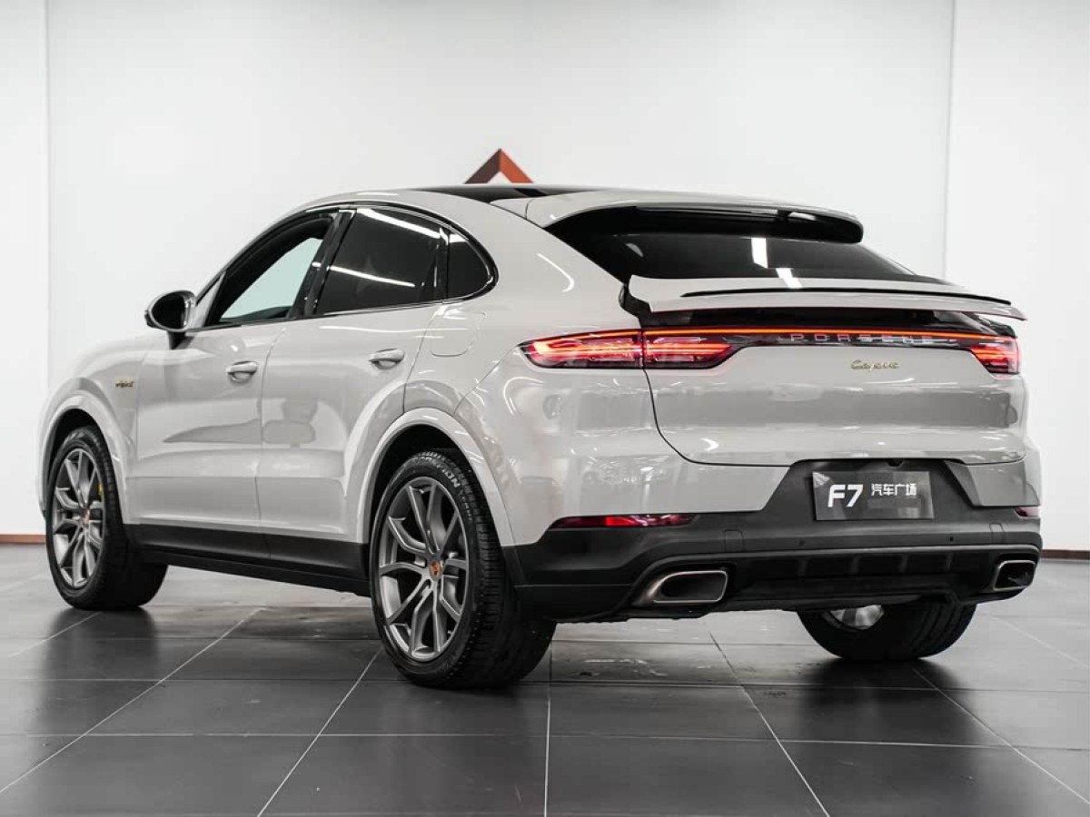 保時(shí)捷 Cayenne新能源  2021款 Cayenne E-Hybrid Coupé 2.0T圖片