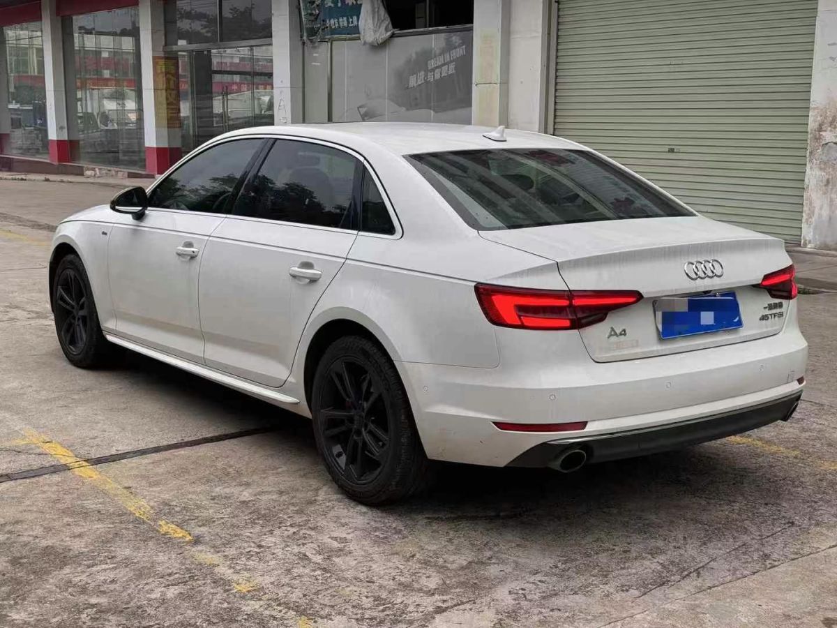 奧迪 奧迪A4L  2017款 A4L 40TFSI 時尚型圖片