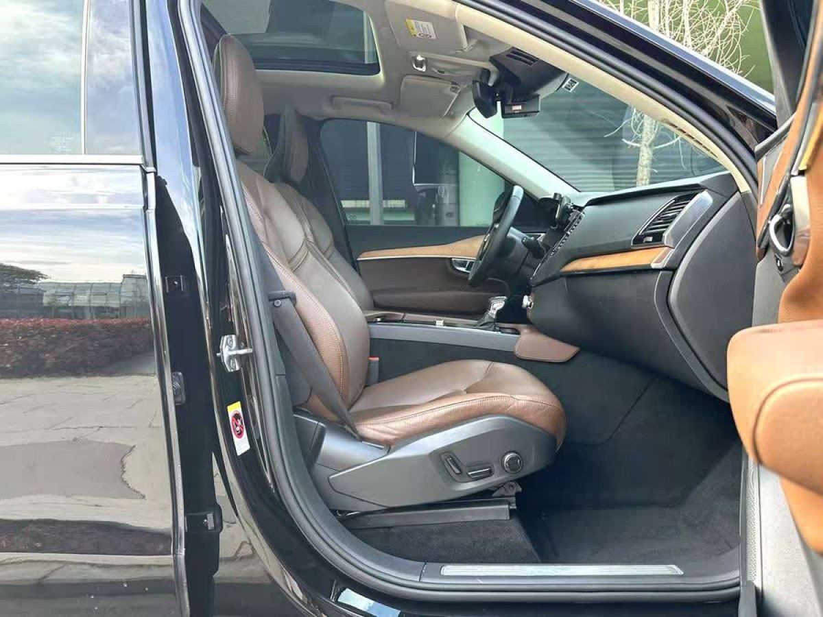 沃爾沃 XC90  2018款 T6 智雅版 7座圖片