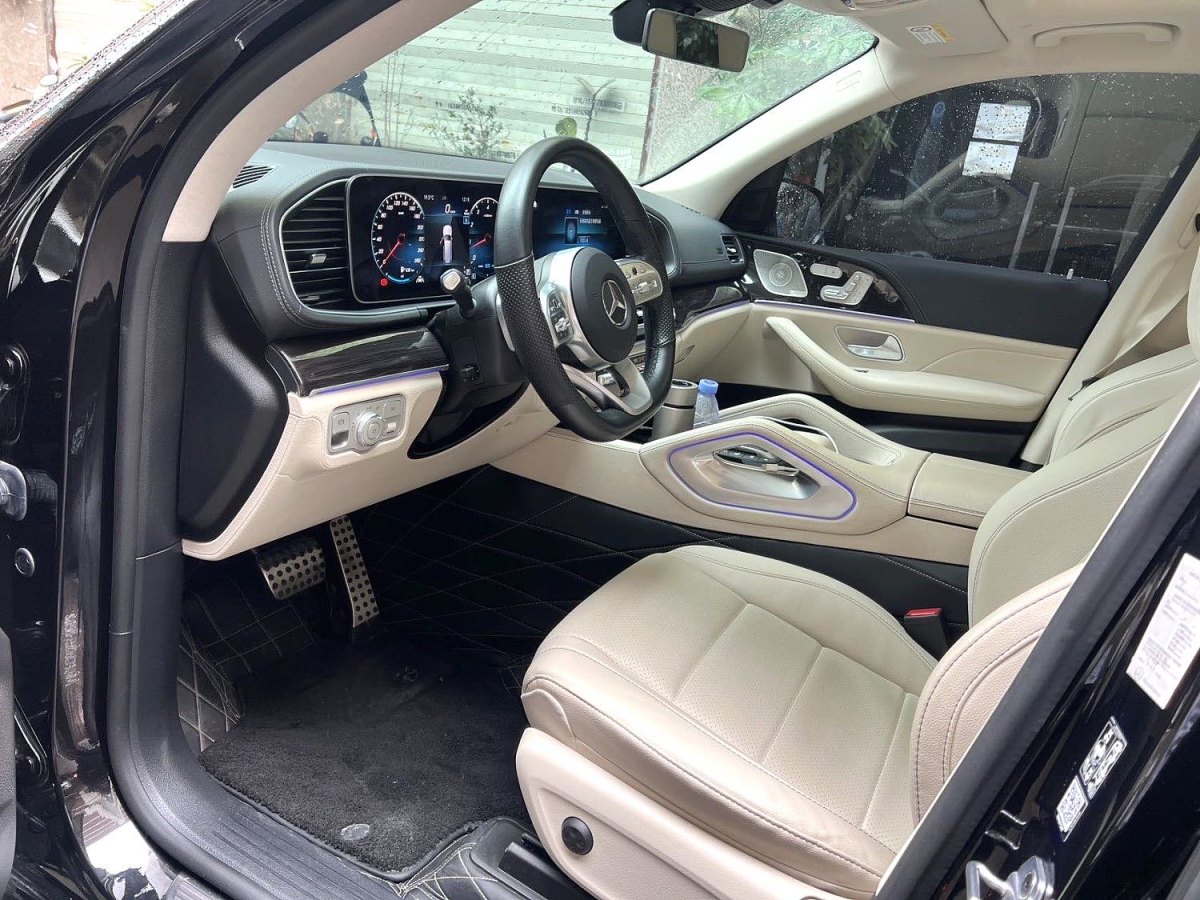 奔馳 奔馳GLS  2023款 改款 GLS 450 4MATIC 時(shí)尚型圖片