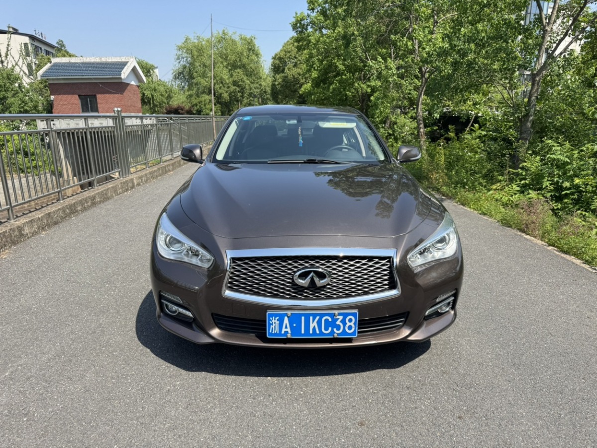 英菲尼迪 Q50L  2015款 2.0T 豪華版圖片