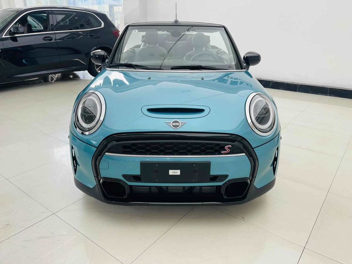 MINI MINI  2023款 改款二 2.0T COOPER S CABRIO 藝術家圖片