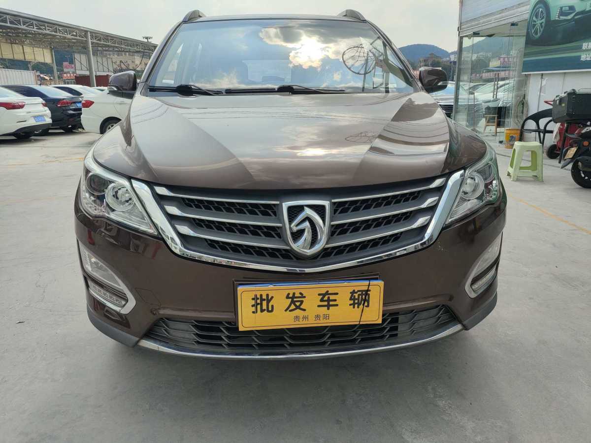 寶駿 560  2015款 1.8L 手動舒適型圖片