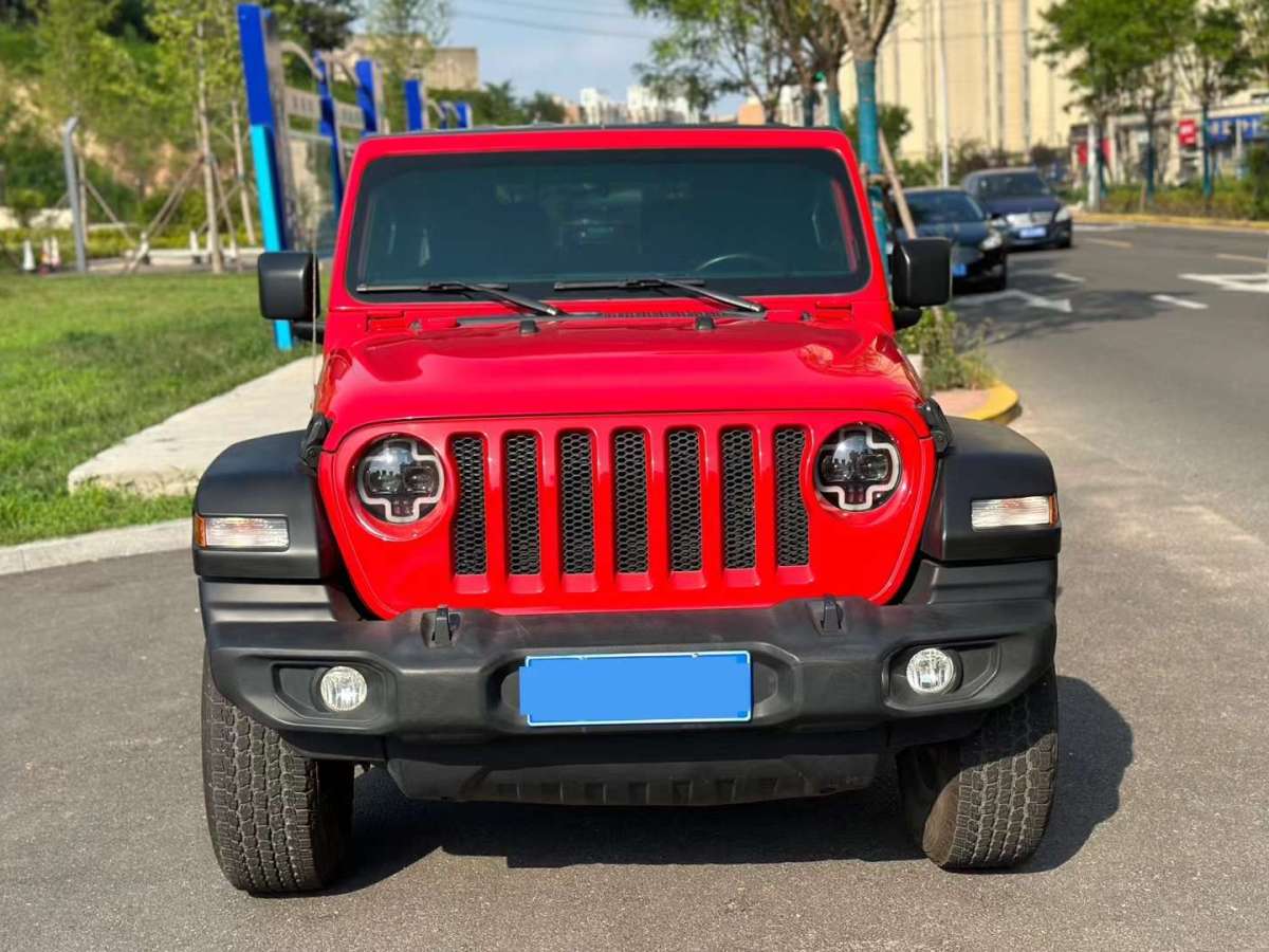 Jeep 牧馬人  2019款 2.0T Sahara 兩門版 國VI圖片