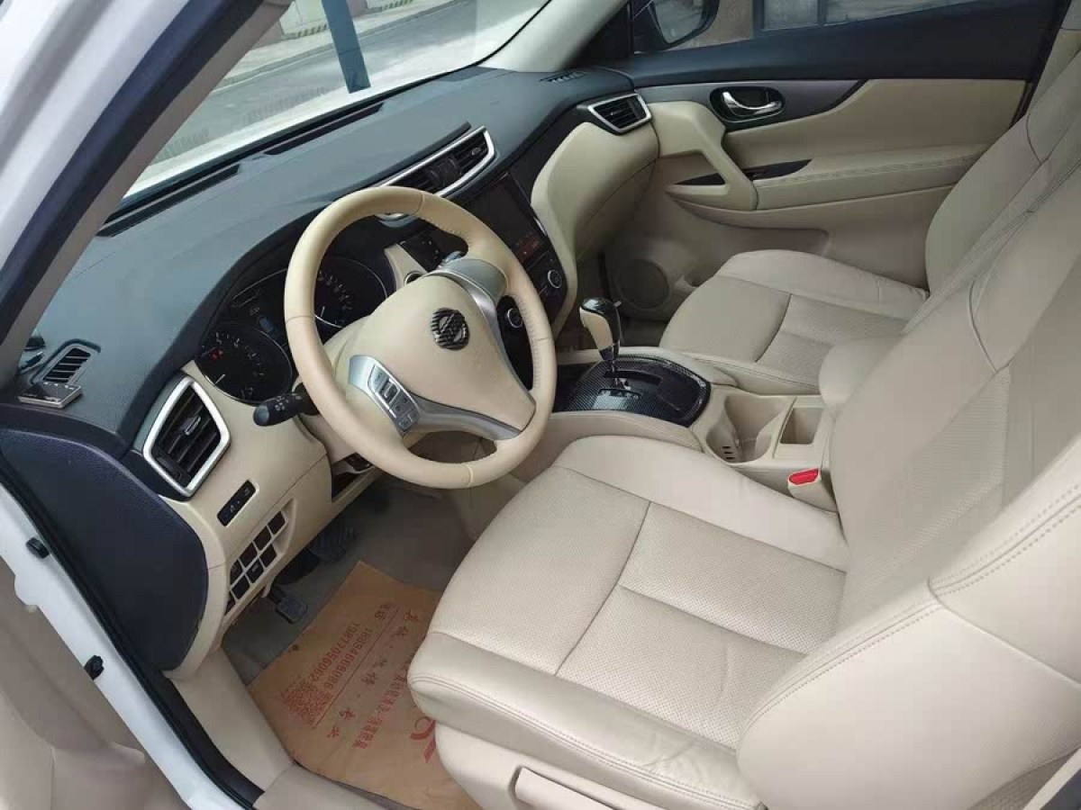 日產(chǎn) 奇駿  2014款 2.0L CVT舒適版 2WD圖片