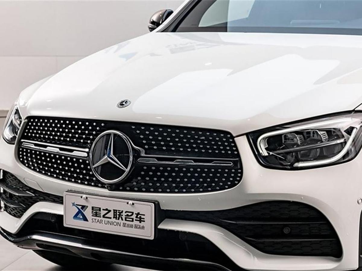 2022年6月奔馳 奔馳GLC  2022款 改款 GLC 300 4MATIC 轎跑SUV