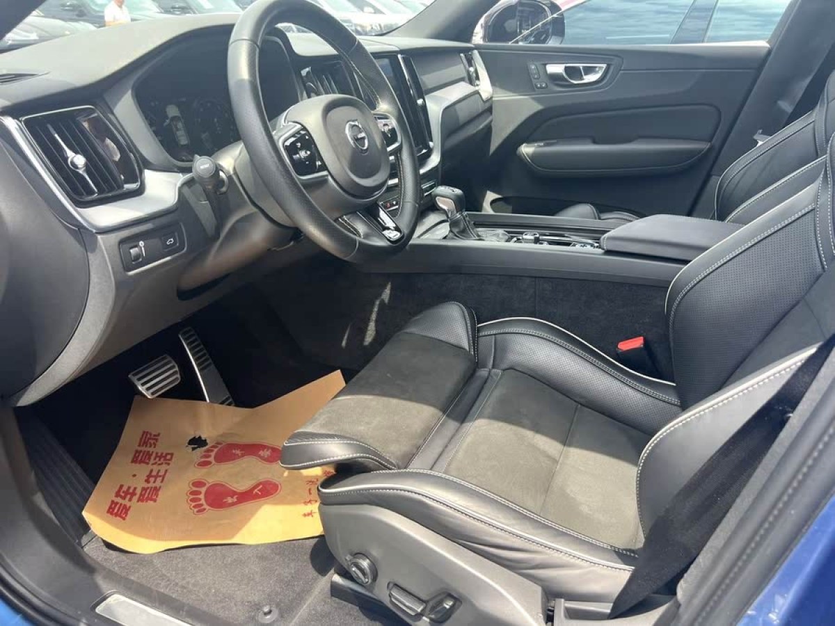 沃爾沃 XC60  2019款 T5 四驅智遠運動版 國VI圖片