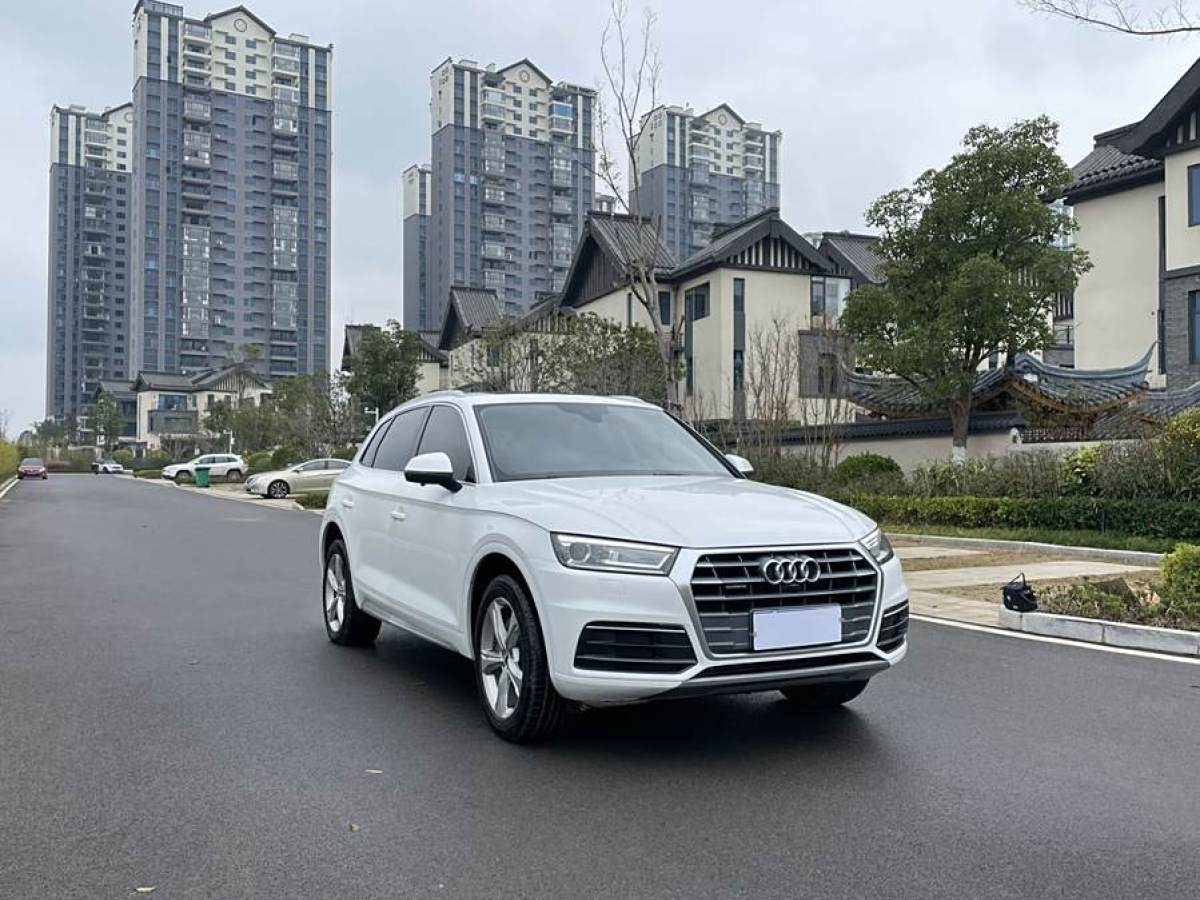 奧迪 奧迪Q5L  2018款  40 TFSI 榮享進取型 國VI圖片