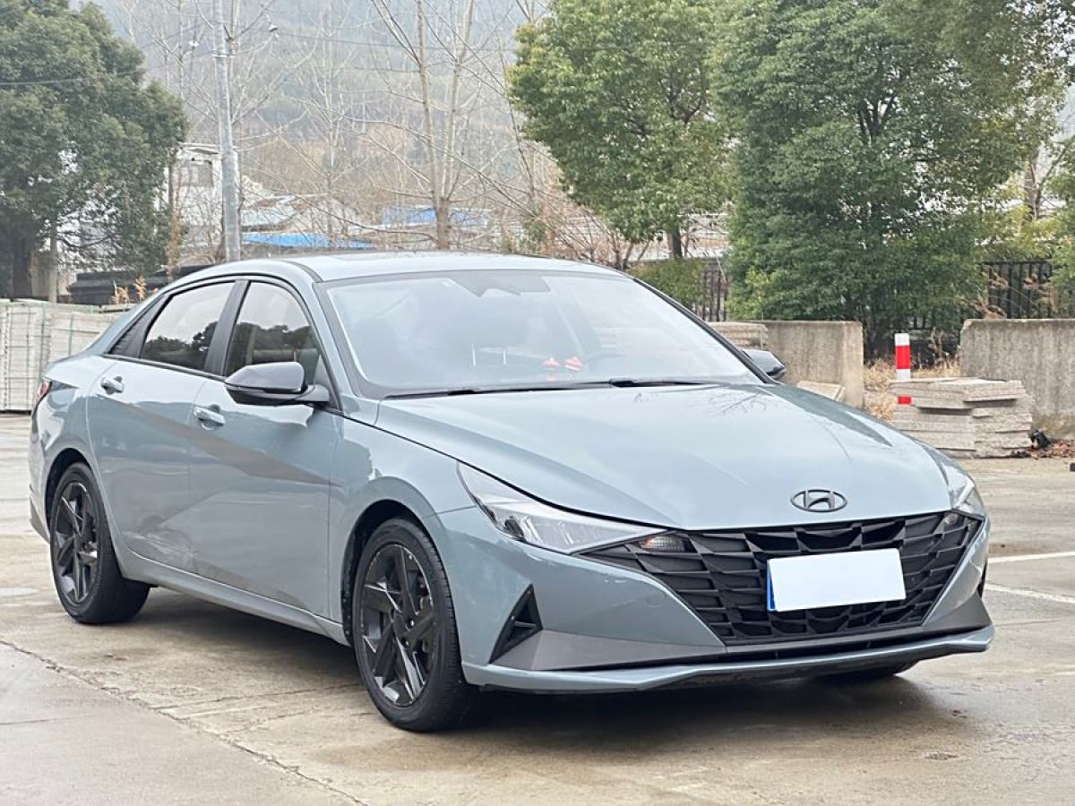 現(xiàn)代 伊蘭特  2022款 1.5L CVT LUX尊貴版圖片