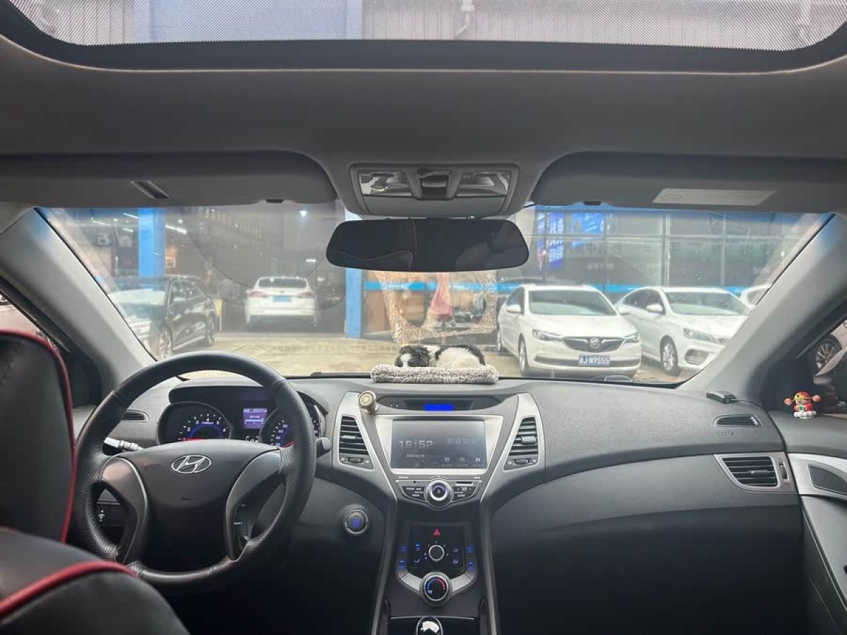 現(xiàn)代 朗動  2015款 1.6L 自動領(lǐng)先型圖片