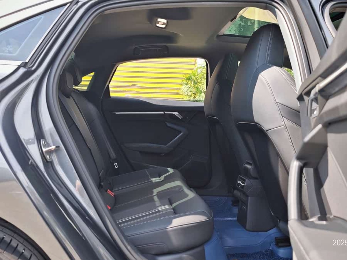 奧迪 奧迪A3  2024款 A3L Limousine 35 TFSI 時尚運動型圖片