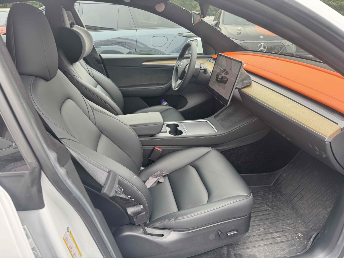 2023年3月特斯拉 Model Y  2022款 改款 長續(xù)航全輪驅動版