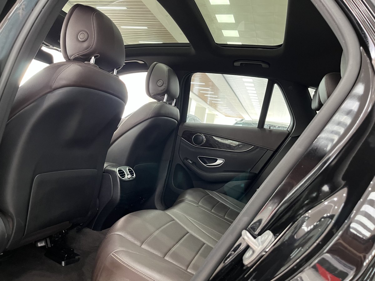 奔驰 奔驰GLC  2016款 GLC 260 4MATIC 豪华型图片