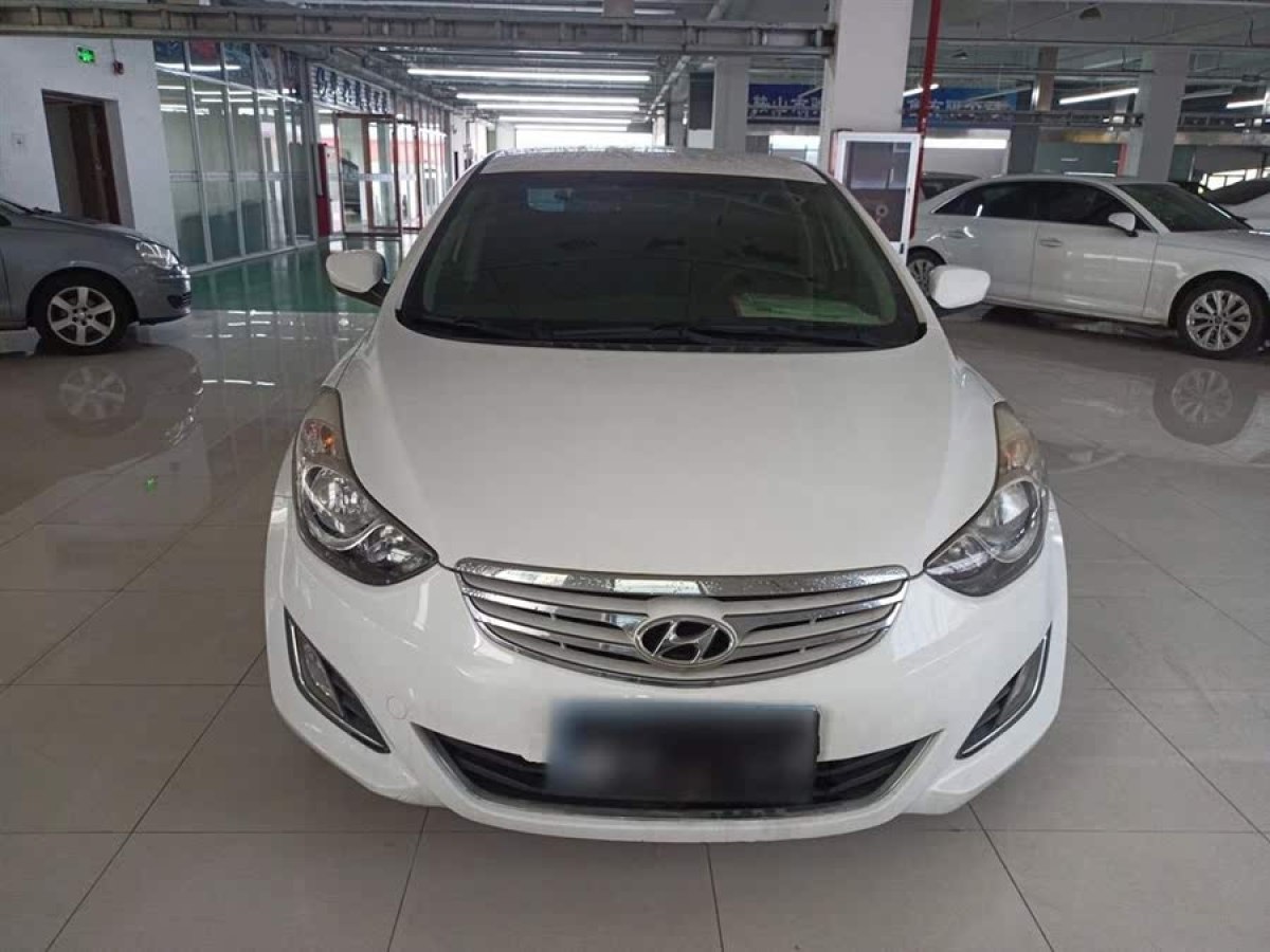 現(xiàn)代 朗動(dòng)  2012款 1.6L 自動(dòng)時(shí)尚型圖片