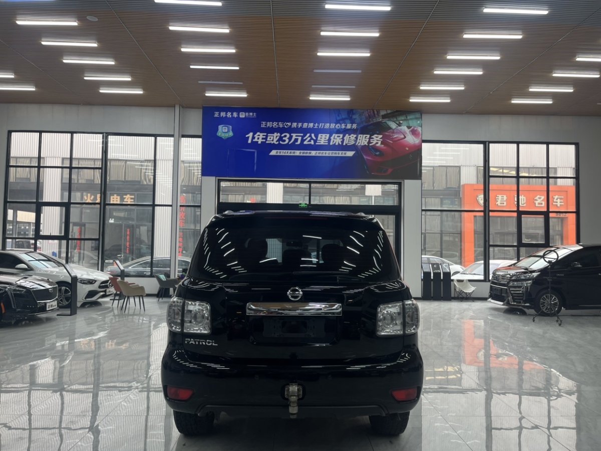 日產(chǎn) 途樂  2018款 4.0L 領(lǐng)英型圖片