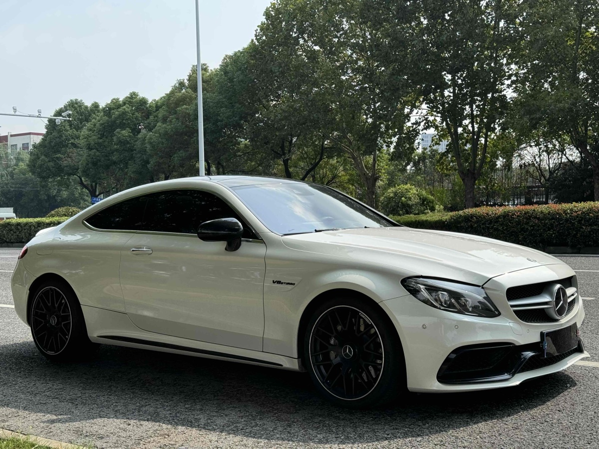 2019年1月奔馳 奔馳C級AMG  2016款 AMG C 63 Coupe