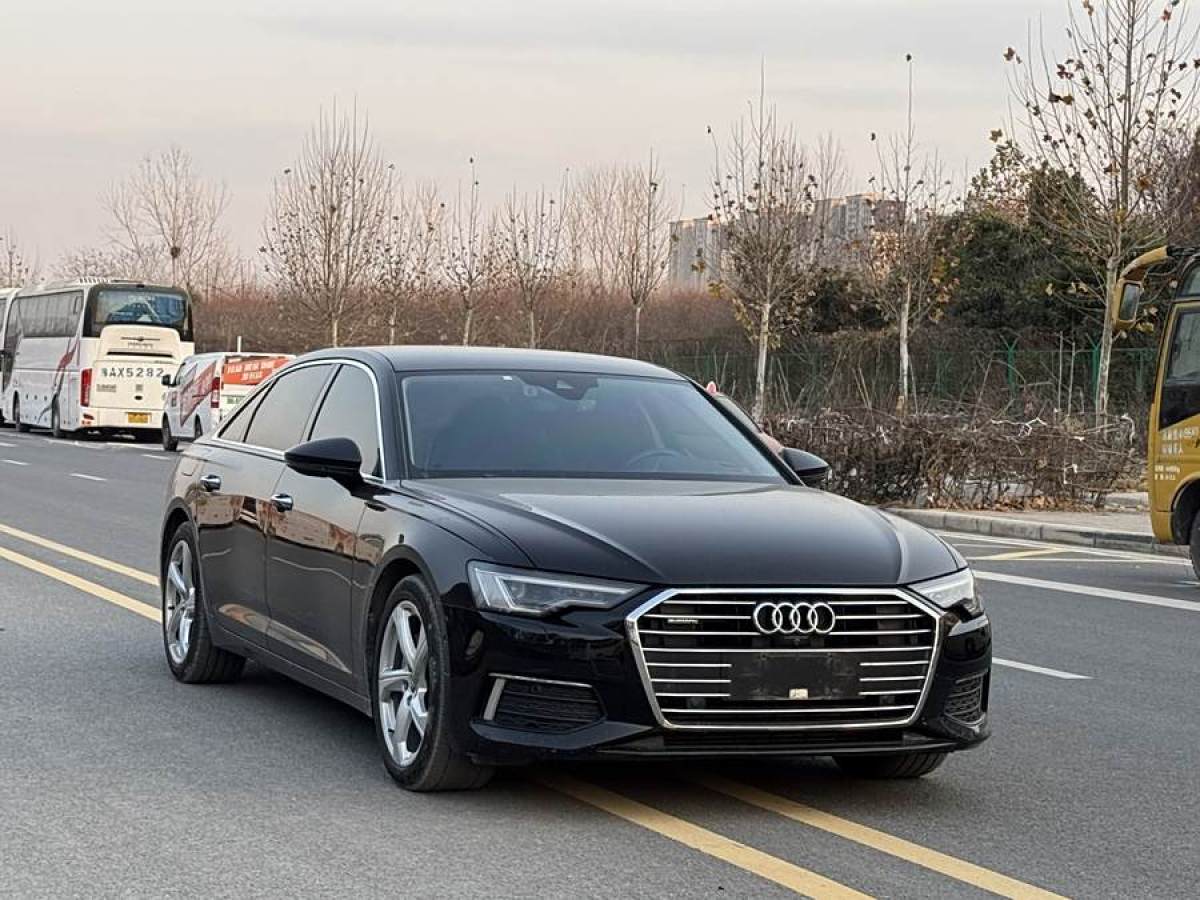 奧迪 奧迪A6L  2019款 45 TFSI quattro 尊享致雅型圖片