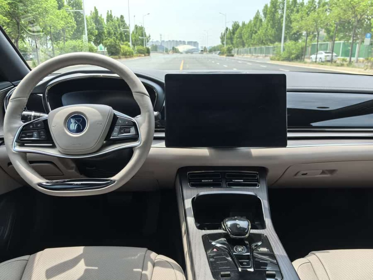 比亞迪 漢  2024款 DM-i 榮耀版 200KM 旗艦型圖片