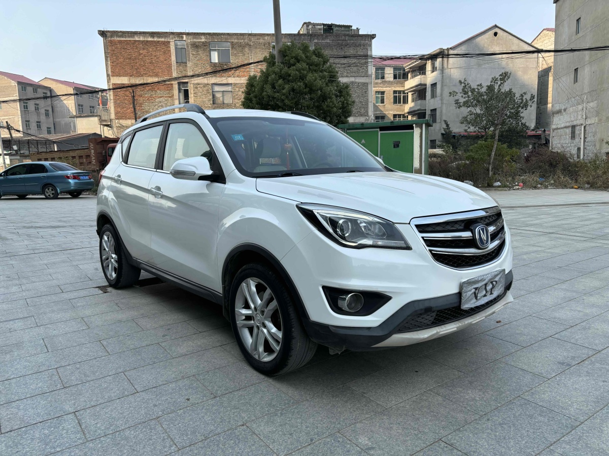 長安 CS35  2017款 1.6L 自動尊貴型圖片