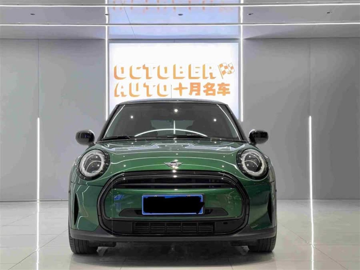 MINI MINI  2022款 改款 1.5T COOPER 經(jīng)典派圖片