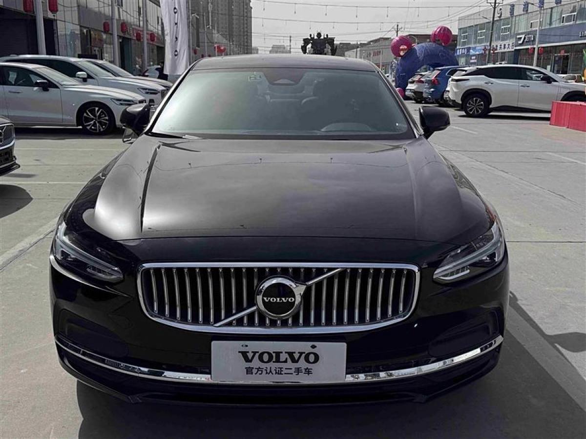 2022年3月沃爾沃 S90  2022款 B5 智遠豪華版