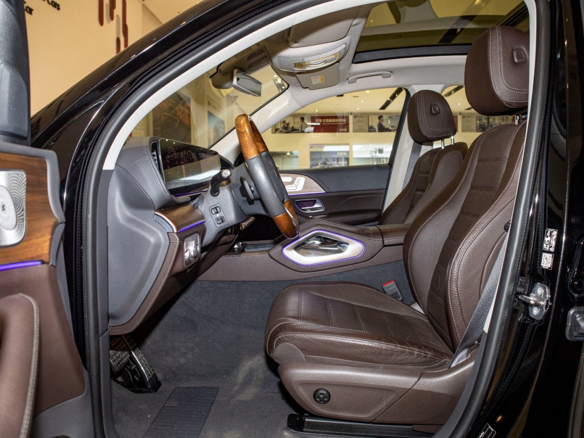 奔驰 奔驰GLS  2020款 GLS 450 4MATIC豪华型图片
