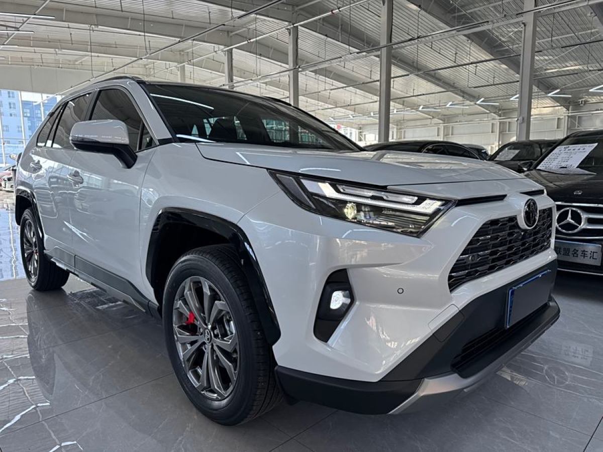 豐田 RAV4榮放  2024款 2.0L CVT兩驅(qū)風(fēng)尚Plus版圖片