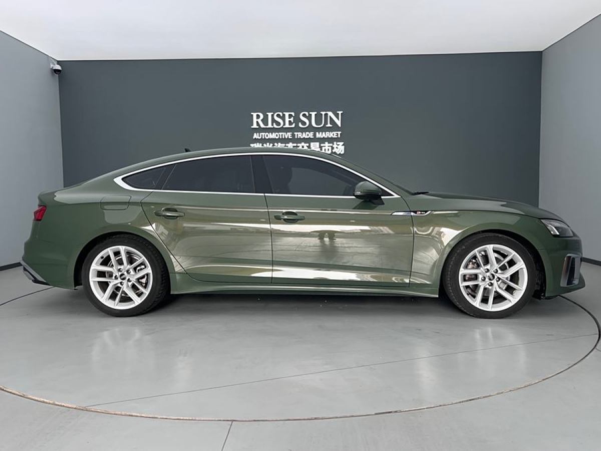 奧迪 奧迪A5  2023款 Sportback 40 TFSI 時(shí)尚動(dòng)感型圖片