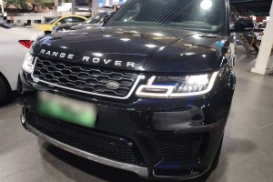 攬勝運(yùn)動版新能源 路虎 P400e
