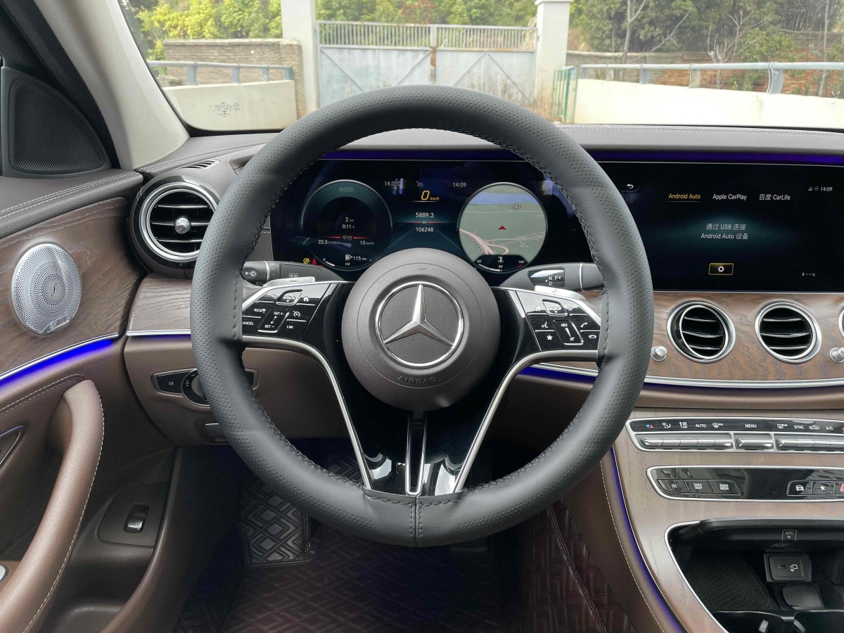 奔馳 奔馳E級  2021款 改款 E 300 L 豪華型圖片