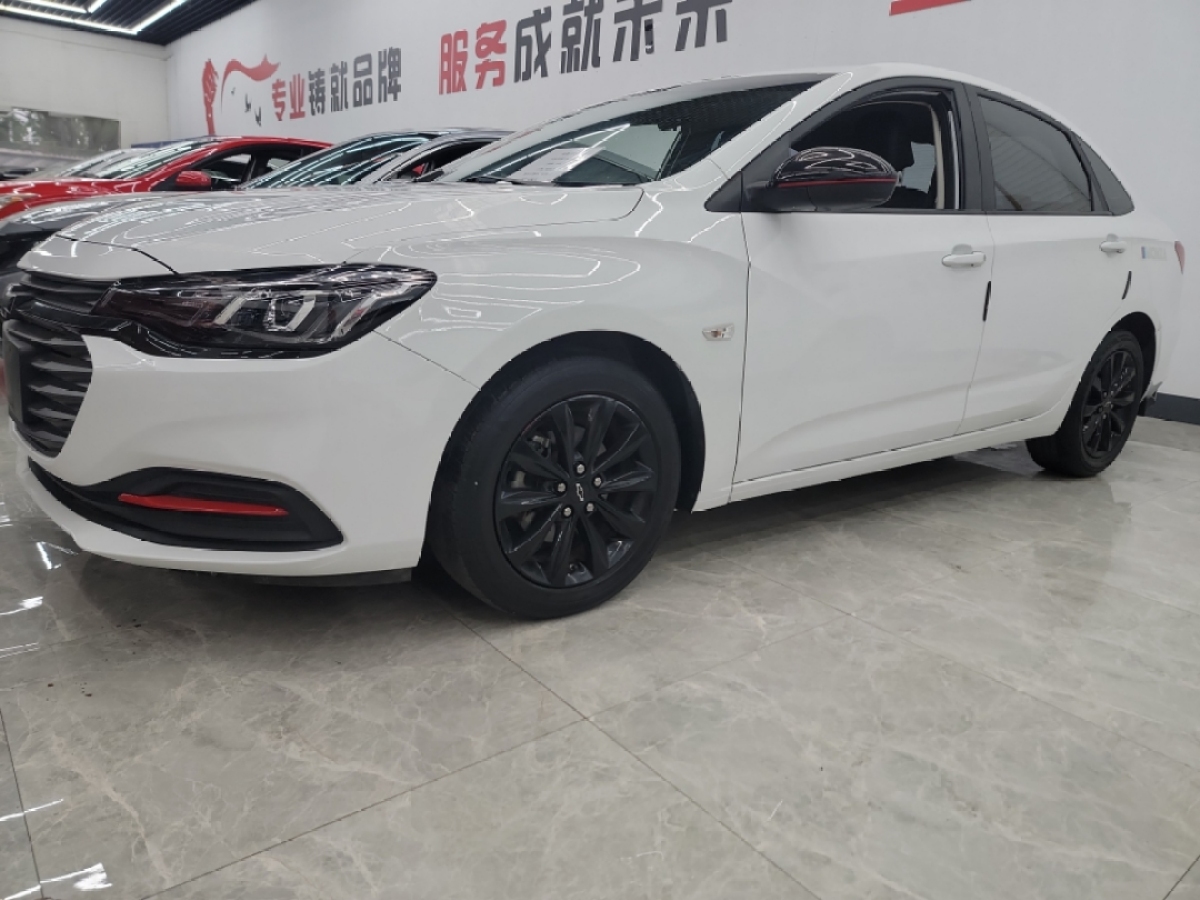 雪佛兰 科鲁泽  2020款 轻混 Redline 320T 双离合欢快版图片