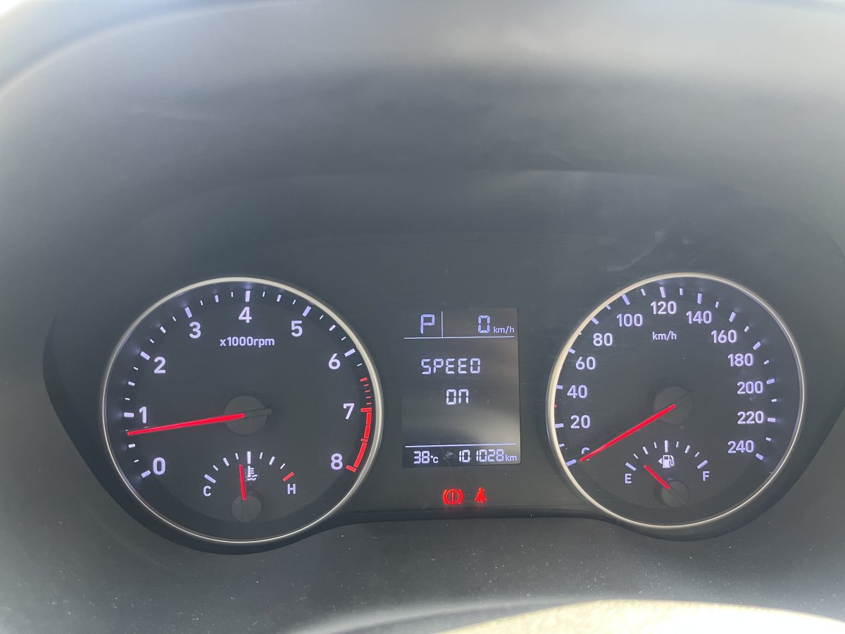 現(xiàn)代 悅動  2018款 1.6L 自動悅目版GL 國VI圖片