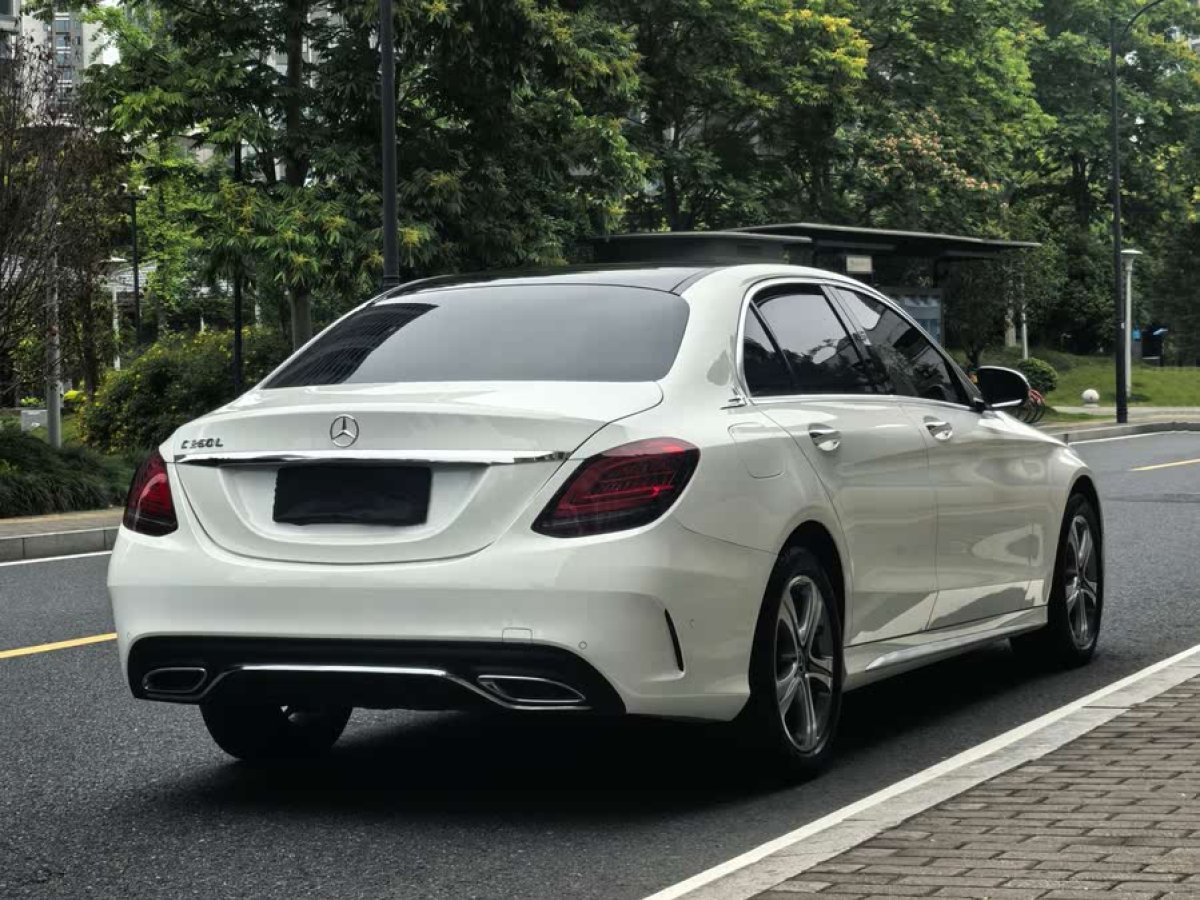 奔馳 奔馳C級(jí)  2021款 C 260 L 運(yùn)動(dòng)版圖片