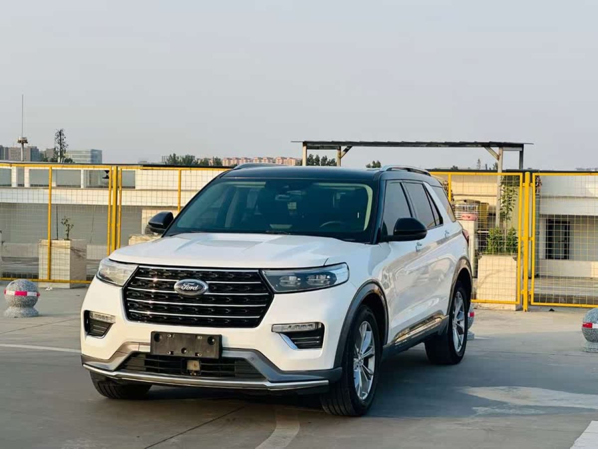 福特 探險(xiǎn)者  2020款 EcoBoost 285 四驅(qū)風(fēng)尚版 7座圖片