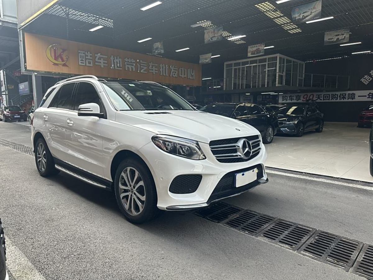 2017年7月奔馳 奔馳GLE  2017款 GLE 320 4MATIC 動(dòng)感型