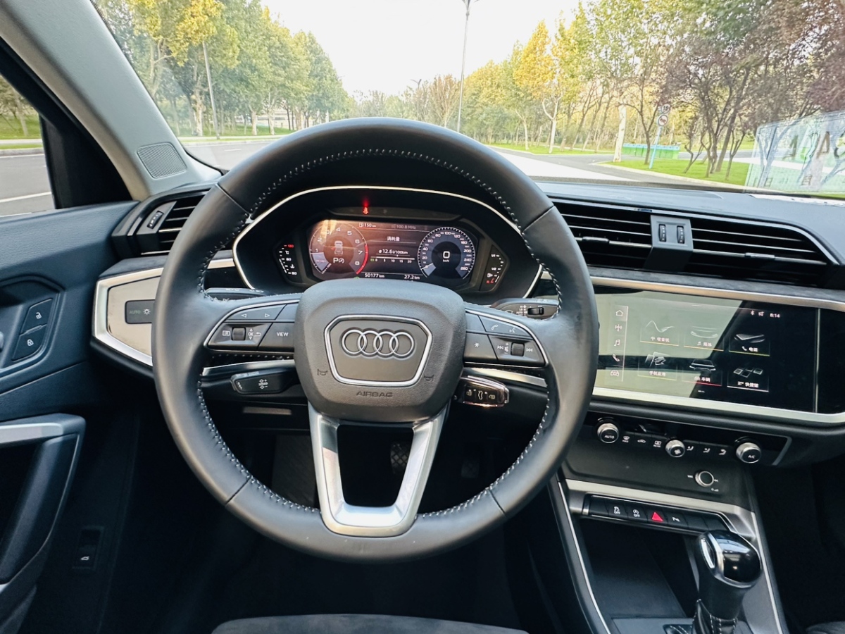 奧迪 奧迪Q3  2021款 35 TFSI 進取動感型圖片