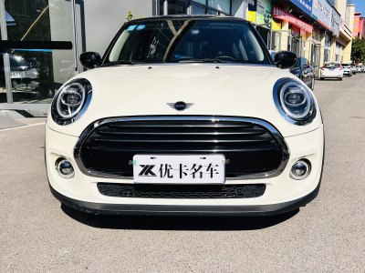 2019年12月 MINI COUNTRYMAN 1.5T COOPER 經(jīng)典派圖片