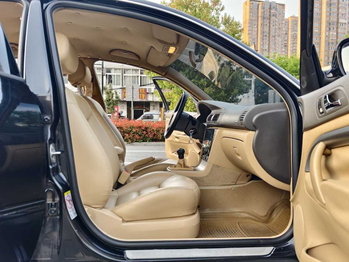 大眾 Passat領馭  2009款 1.8T 手動尊品型圖片