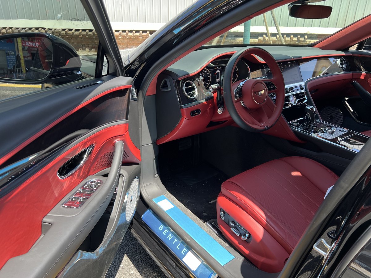 賓利 飛馳  2023款 4.0T V8 雅度版圖片