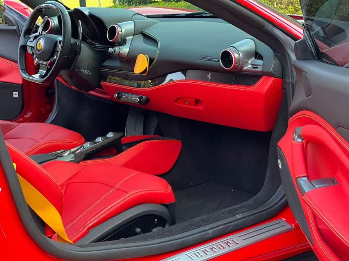 法拉利 F8 Tributo  2019款  3.9T V8圖片