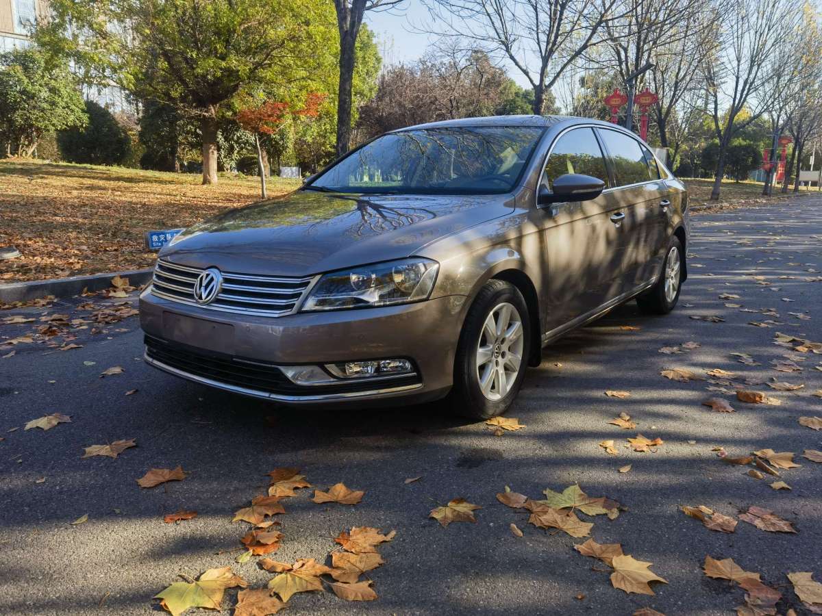 大眾 邁騰  2012款 改款 1.8TSI 領(lǐng)先型圖片