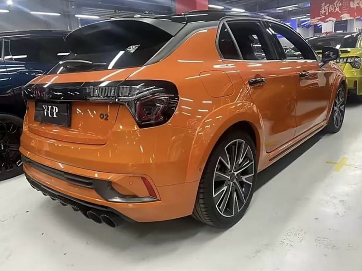 領(lǐng)克 領(lǐng)克02 Hatchback  2021款 2.0TD Halo 駕控套件版圖片