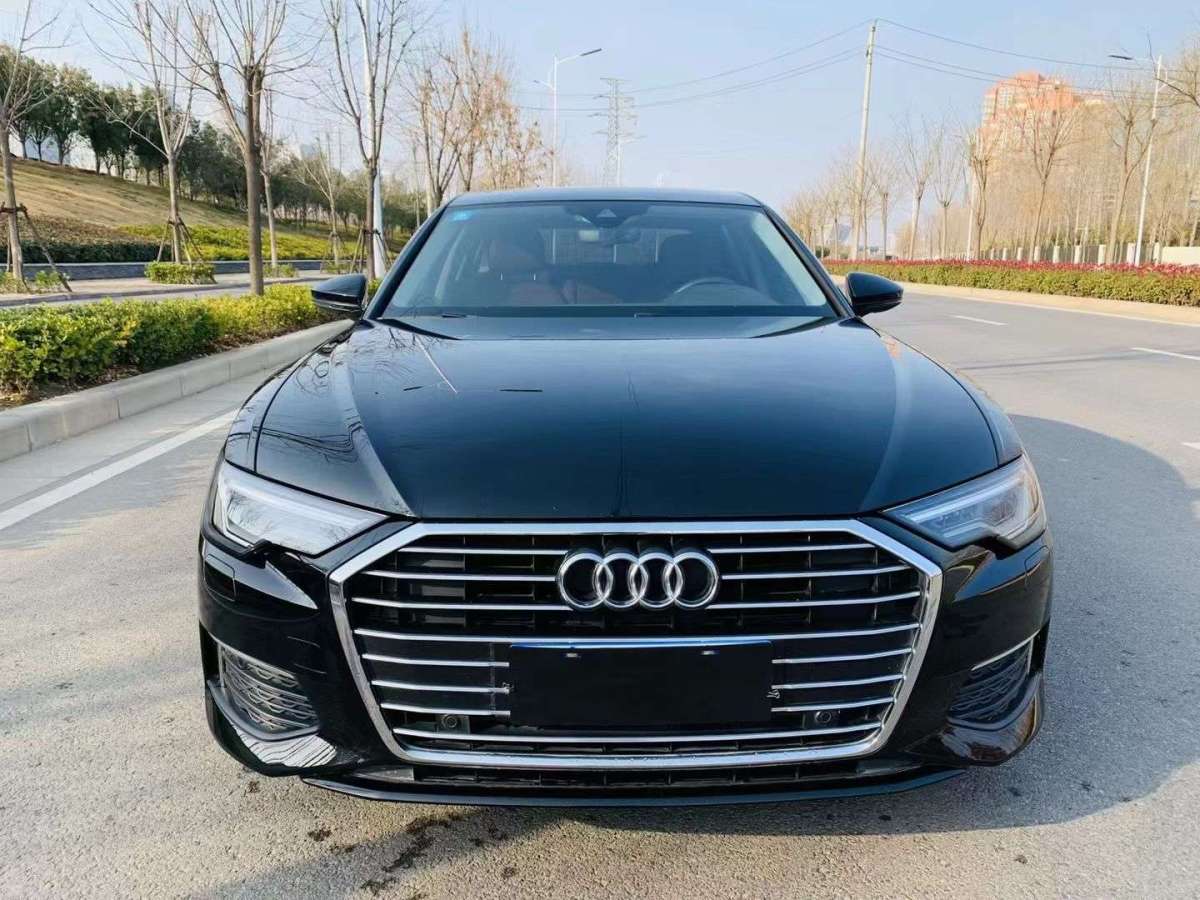 奥迪 奥迪a6l 2022款 45 tfsi 臻选动感型图片