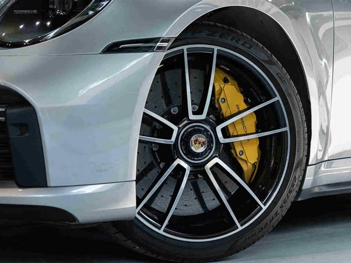 保時(shí)捷 911  2022款 Turbo S 3.8T圖片