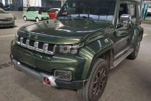 BJ40 北京 2.0T 自動(dòng)四驅(qū)城市獵人版?zhèn)b客型