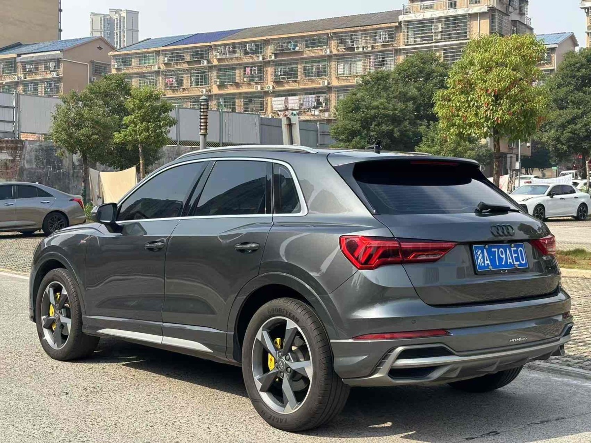 奧迪 奧迪Q3  2023款 40 TFSI 時尚動感型圖片