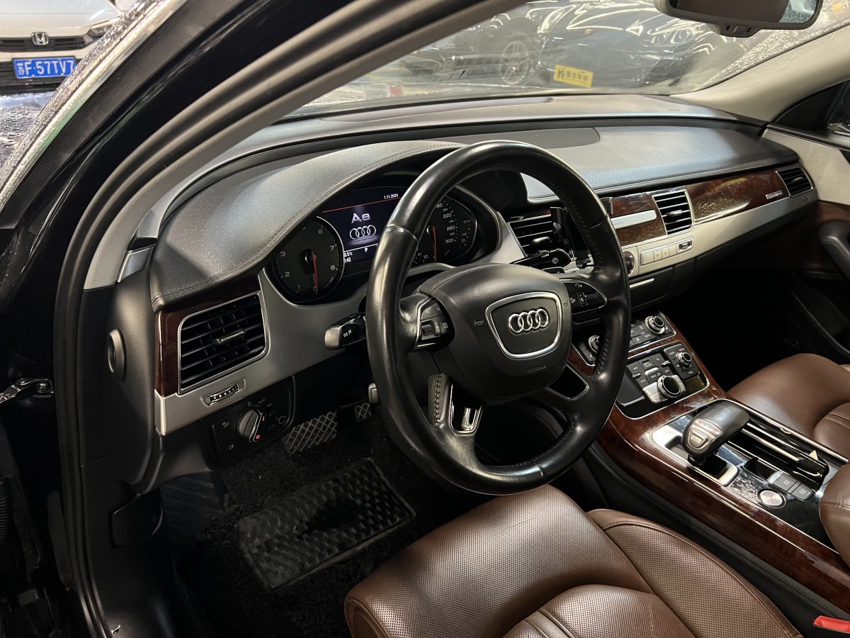 奧迪 奧迪A8  2013款 A8L 50 TFSI quattro豪華型圖片